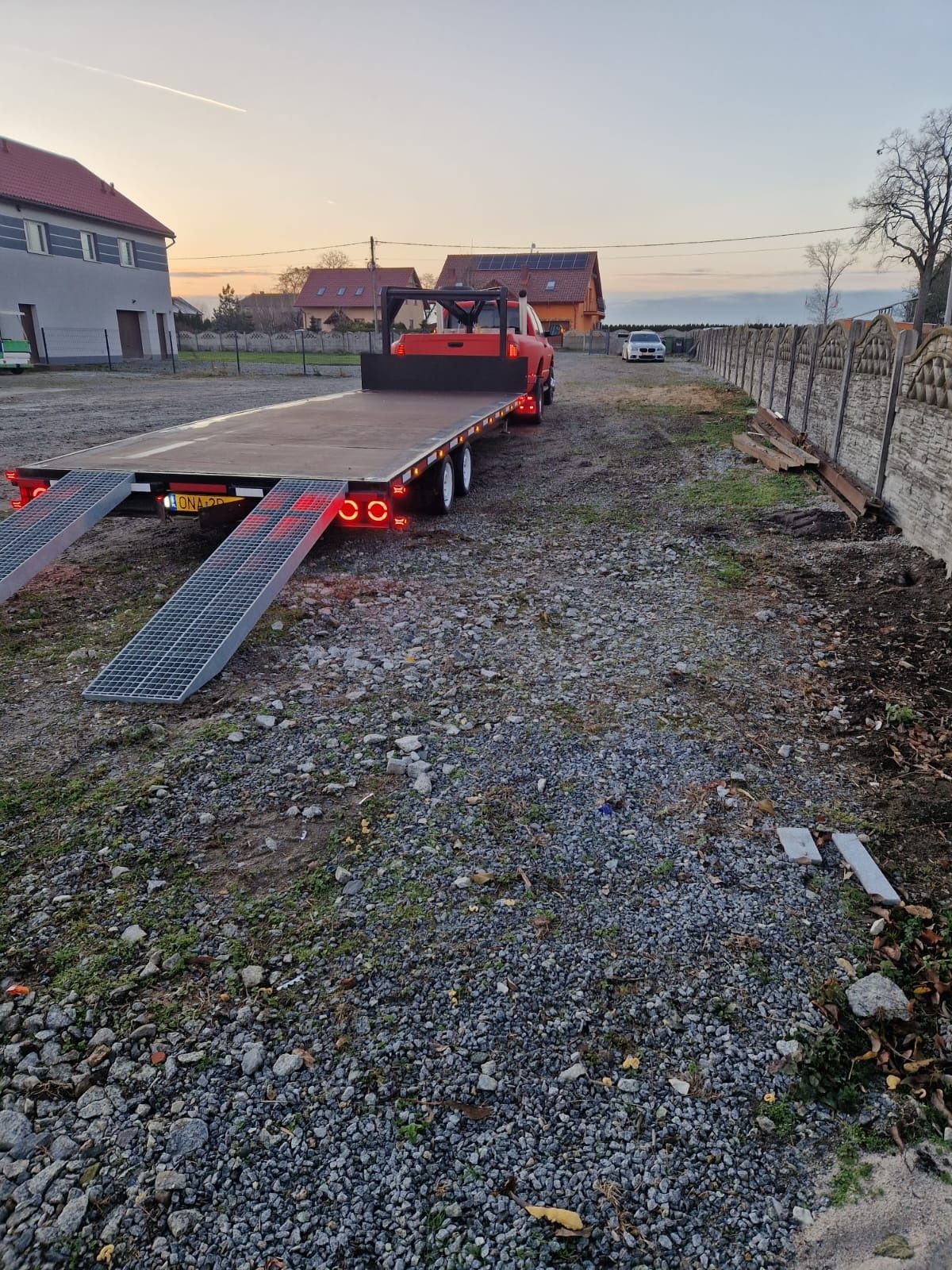 Naczepa pickup siodło USA laweta amerykańska