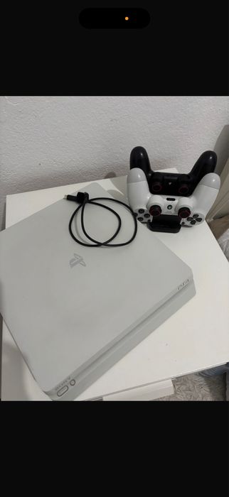 Playstation 4 slim 500Gb