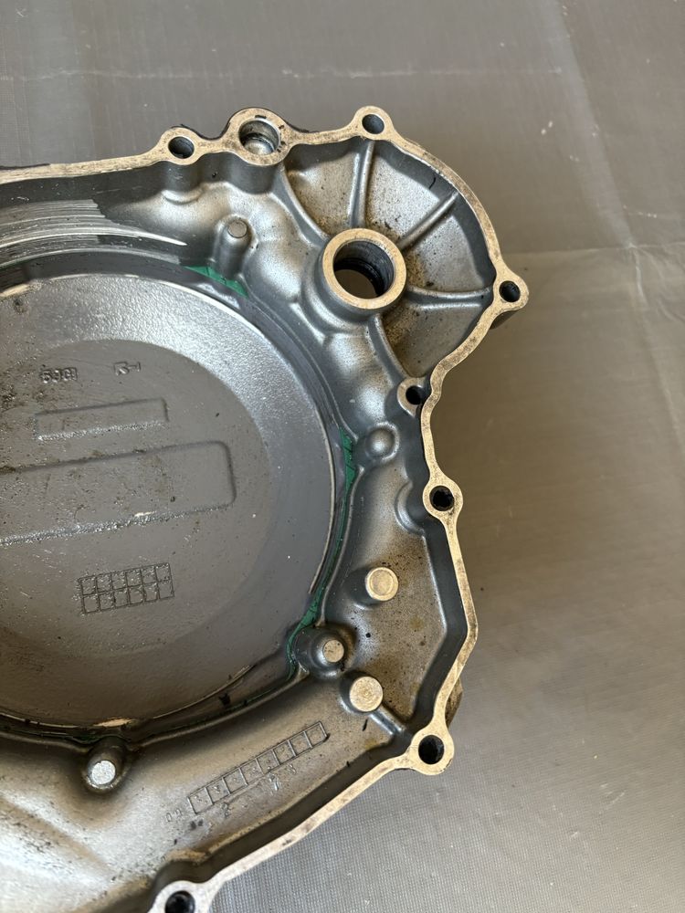 Ćwiartka dekiel sprzęgła pół karter YAMAHA YZF426 4T 01r