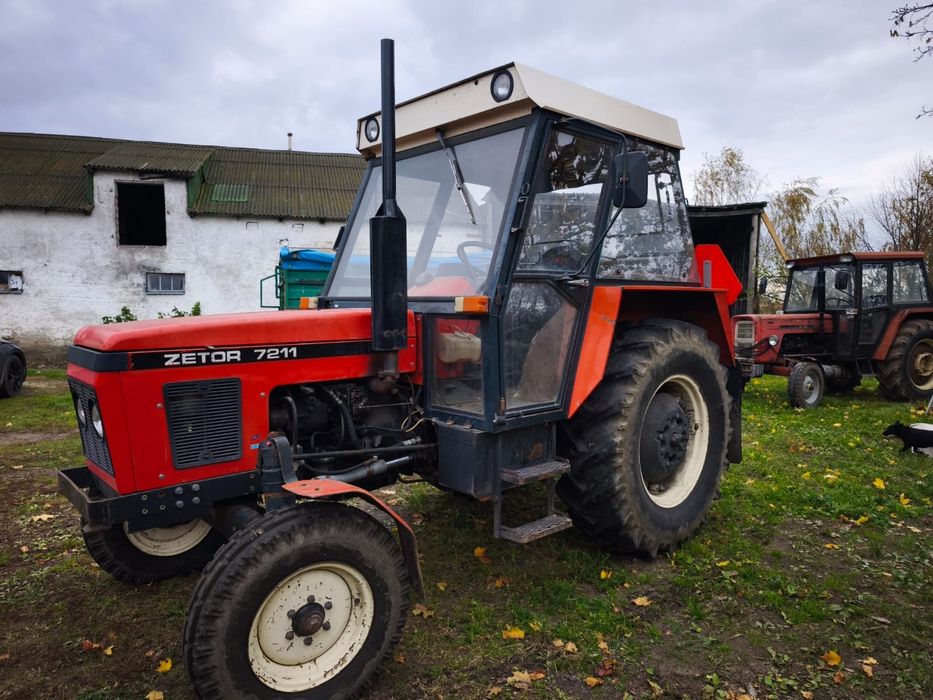 Ciągnik rolniczy Zetor 7211