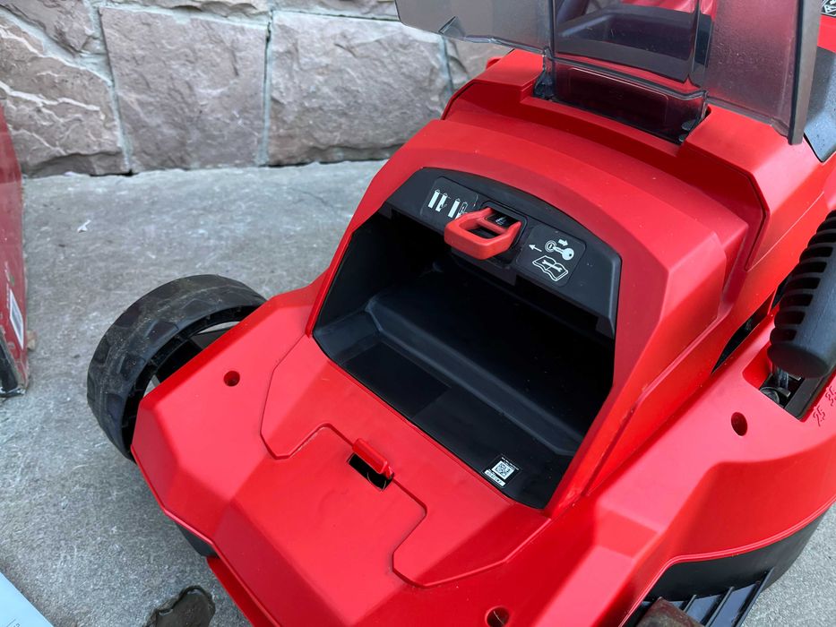 Газонокосарка акумуляторна Einhell  без аку і зарядки