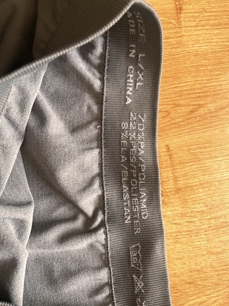Legginsy sportowe HI-TEC rozmiar L