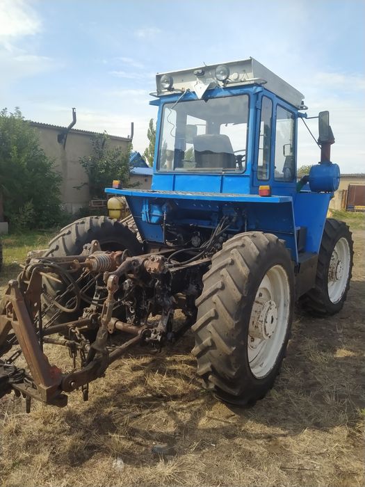 Продам трактор ХТЗ 121