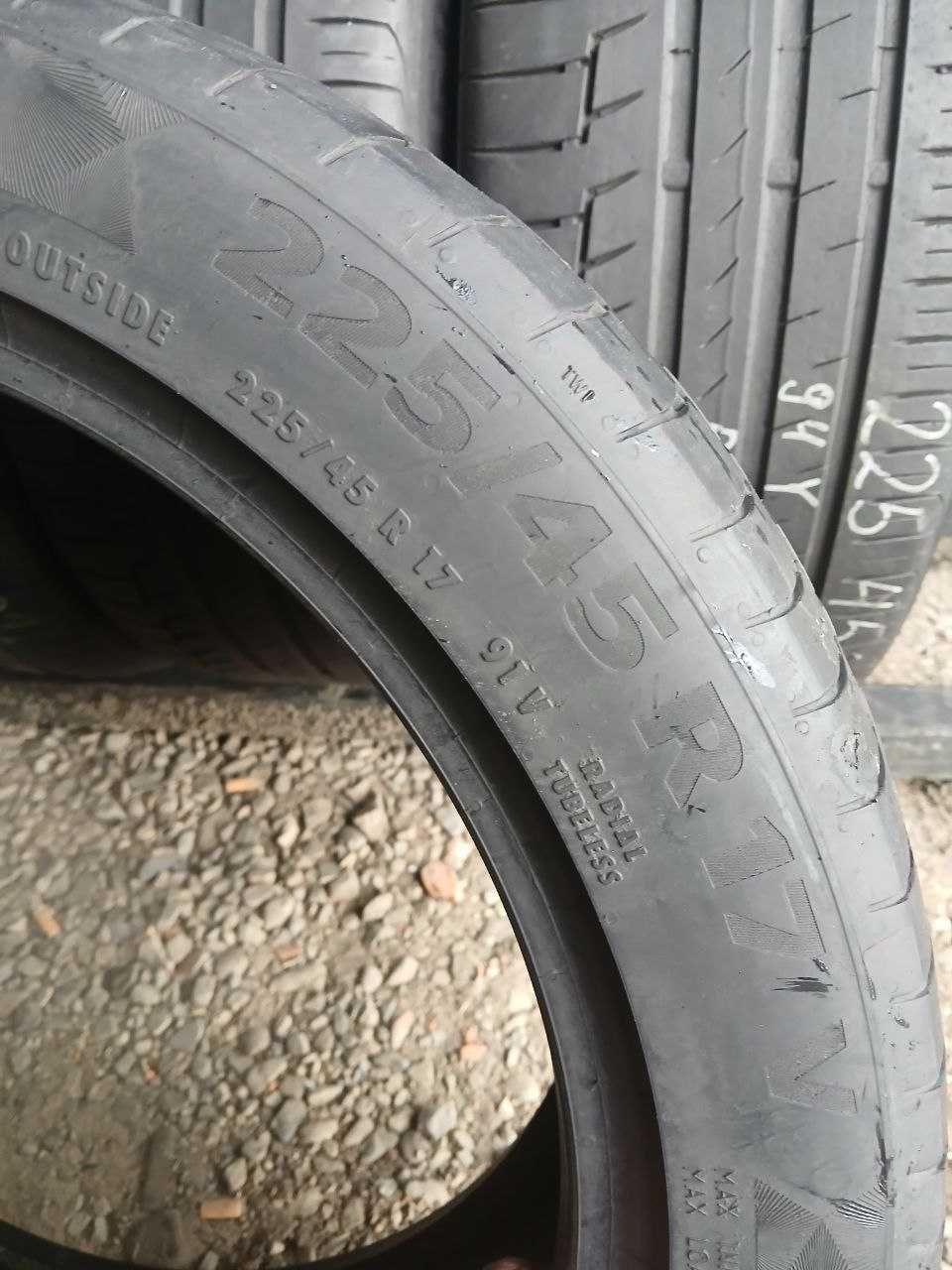 Шини Continentai 225/45R17. 4шт. Літо (0202).