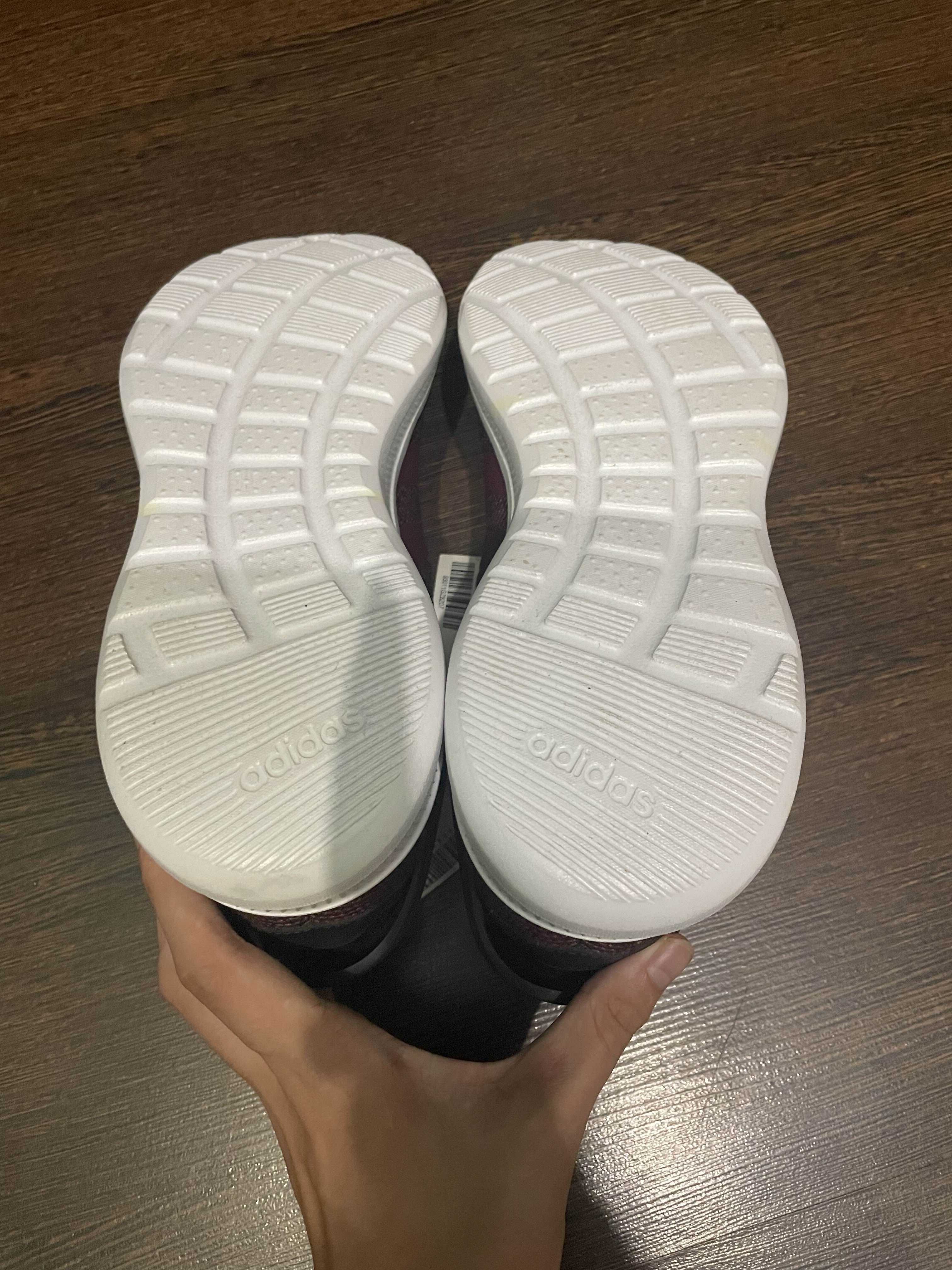 Кросівки Adidas Originals Swift Run.  Р 42 2/3   26.5 см