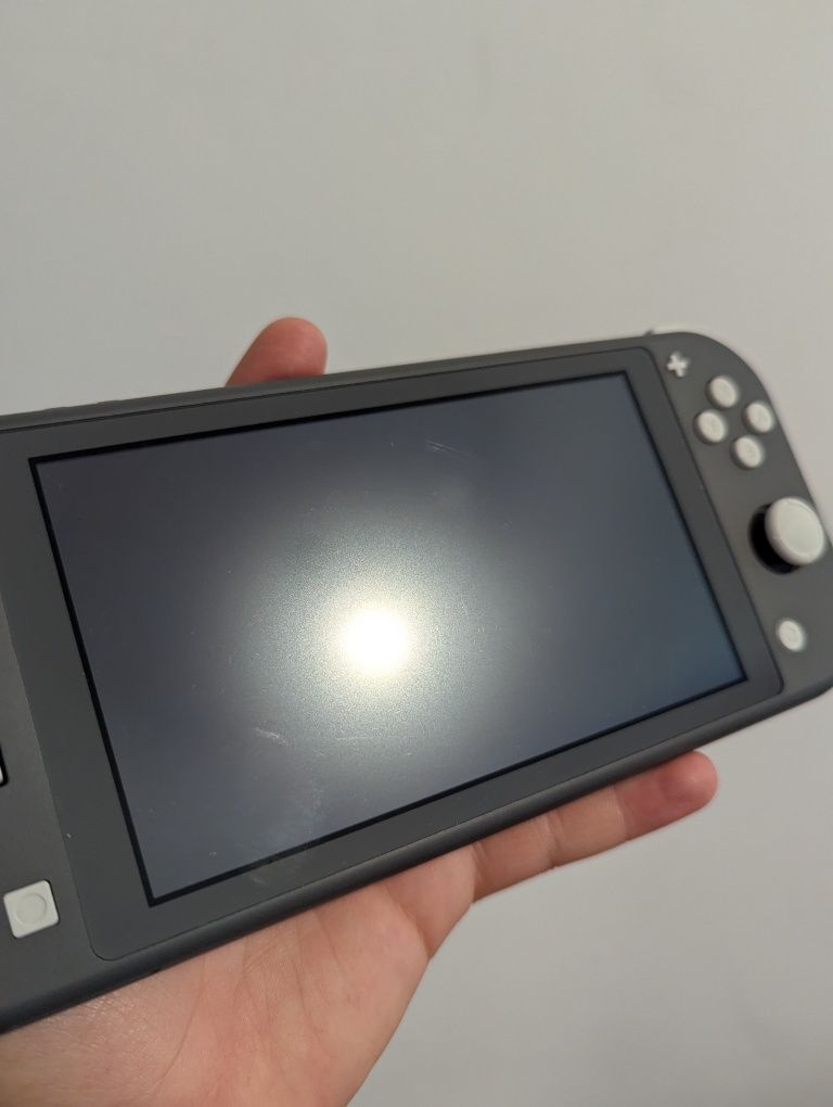 Nintendo switch lite + gry