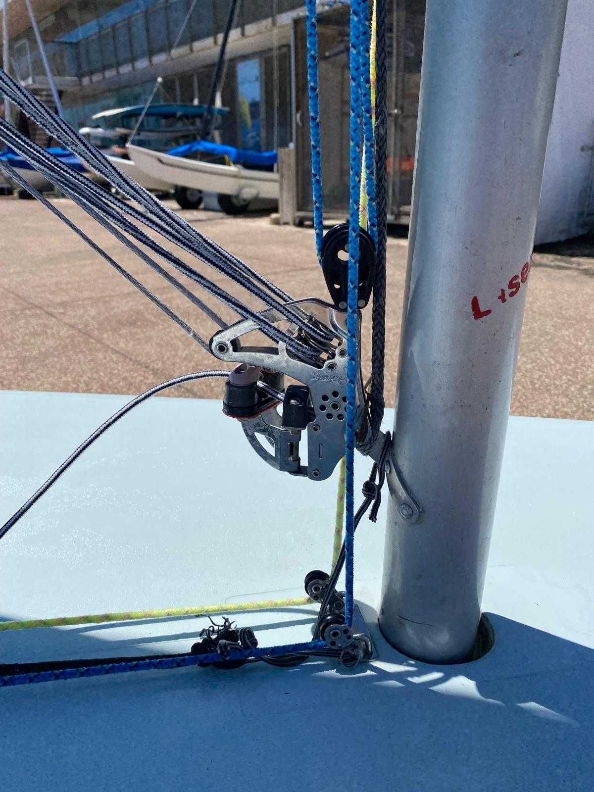 Barco à vela Laser/ILCA 4