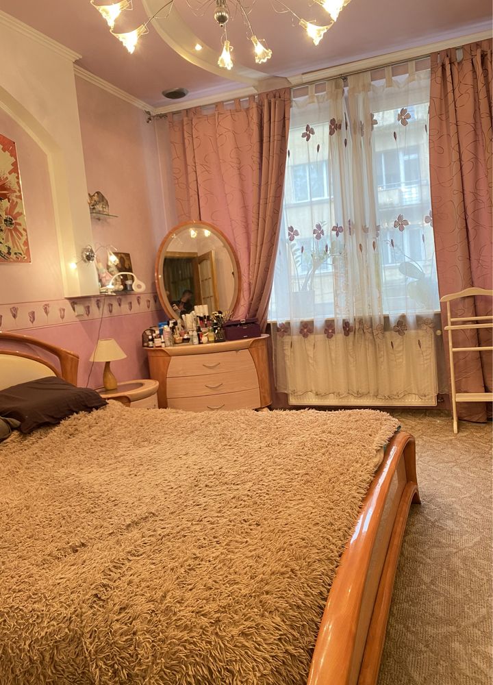 Продаж 2х кімнатної квартири по вул. Коцюбинського
