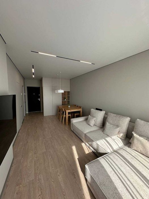 Оренда видової 1-кім квартири в ЖК "White Lines" вул. Васильківська 1