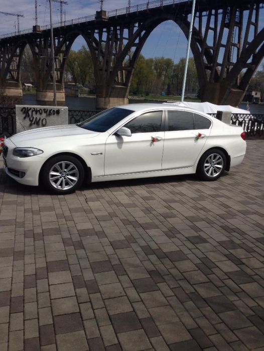 Аренда и прокат авто автомобиля машины на свадьбу БМВ без посредников