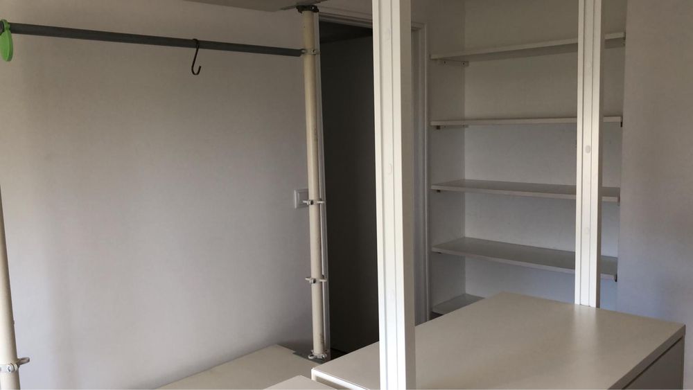 Roupeiro BOAXEL Ikea
