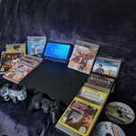 Konsola Sony PlayStation 3 Slim + 2 pady + 12 gier