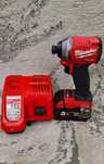 Ударний Гвинтоверт Milwaukee 2853-20