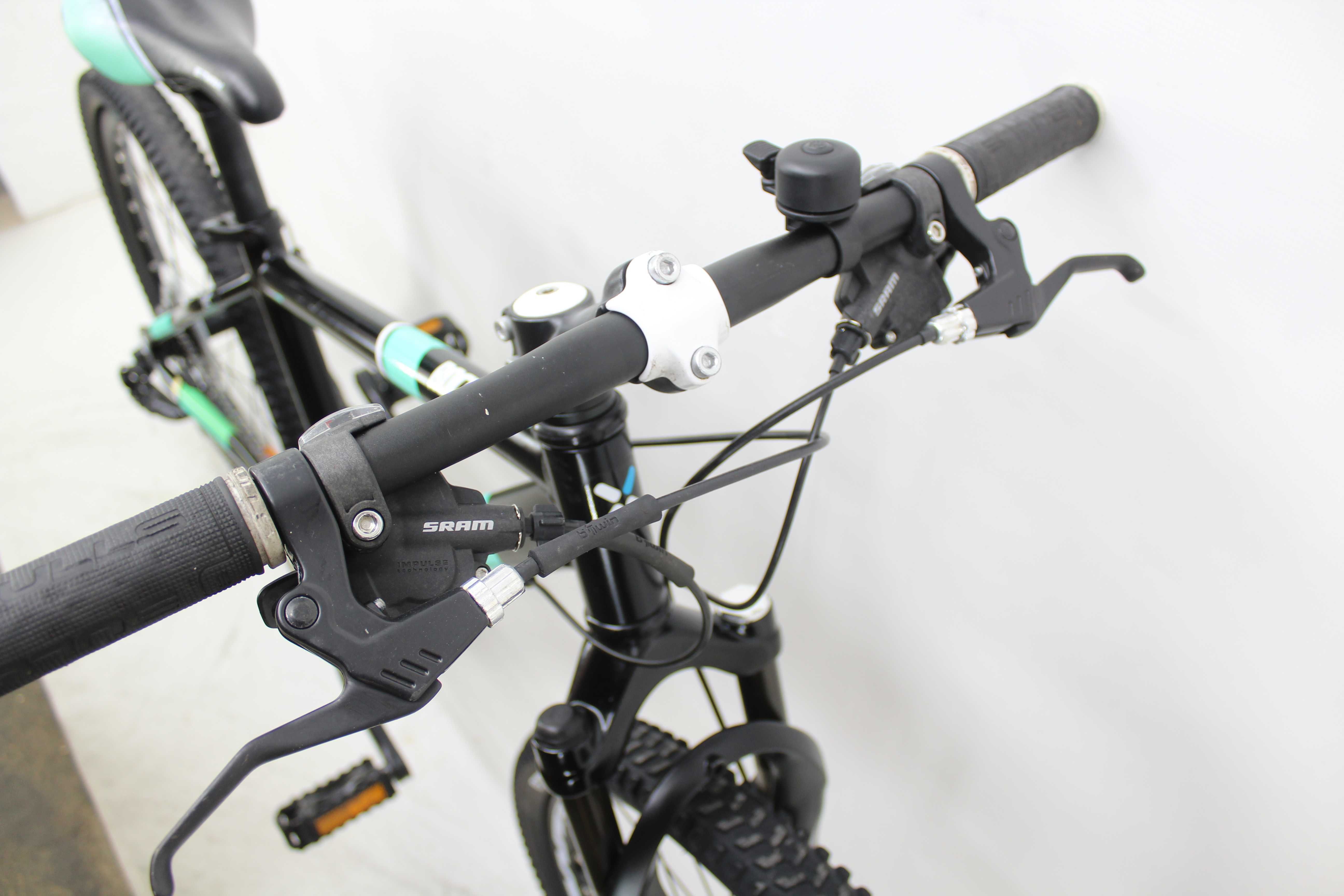 Aluminiowy dziecięcy rower MTB "B'TWIN" Koła 24'' 24 biegi SRAM X4
