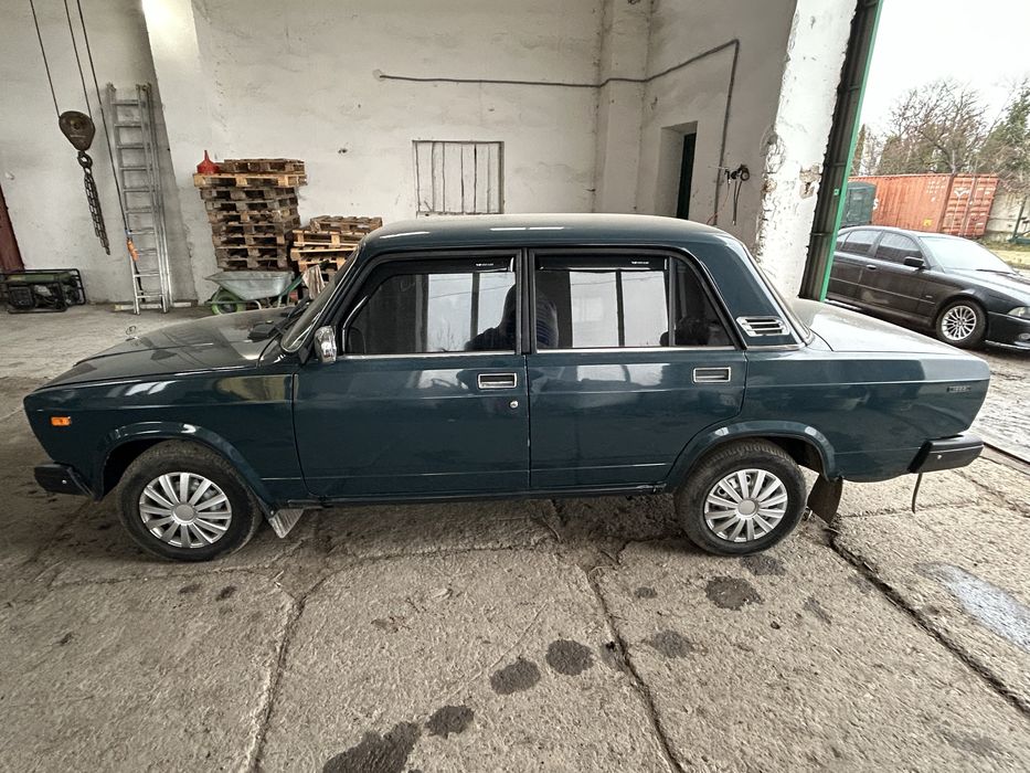 Продам автомобіль ВАЗ 2107 2003 року