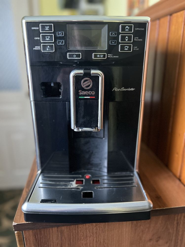 Кавомашина SAECO PicoBaristo HD8928/09