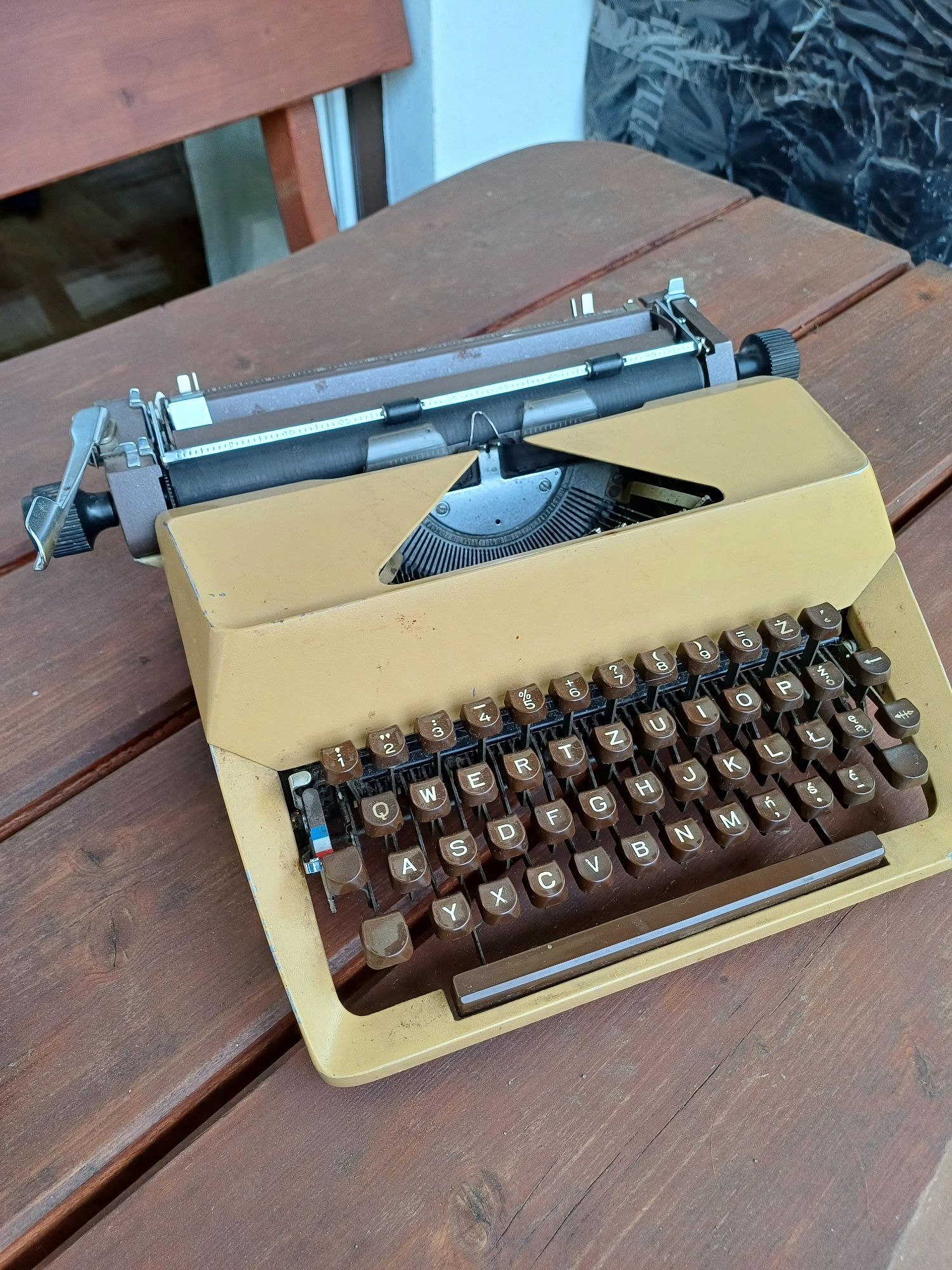 Maszyna do pisania PRL