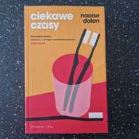 Ciekawe czasy, Naoise Dolan