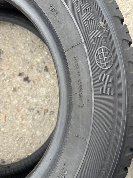 Шини зимові 215/65/16c Good Year зимние шины