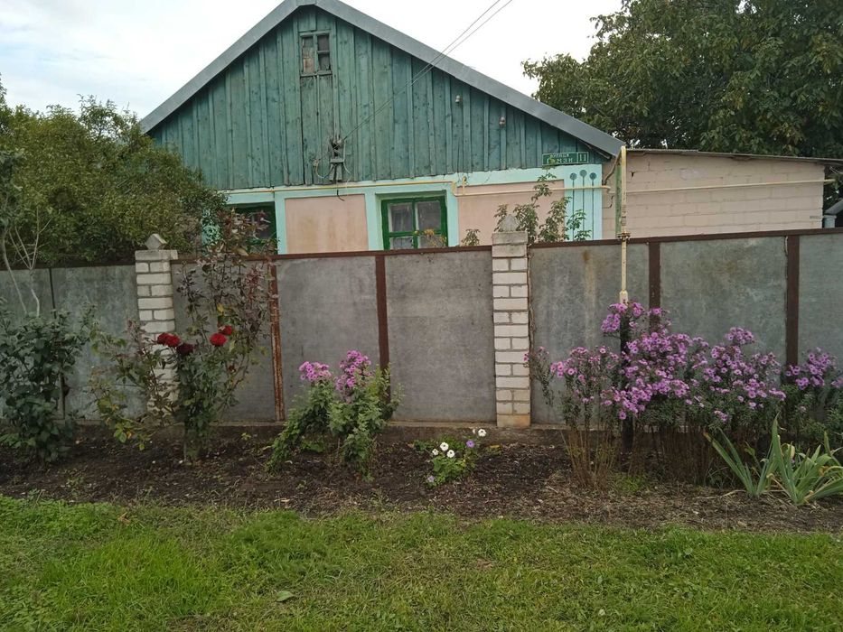 Продам два будинки