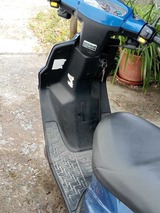 Moto antiga em bom estado