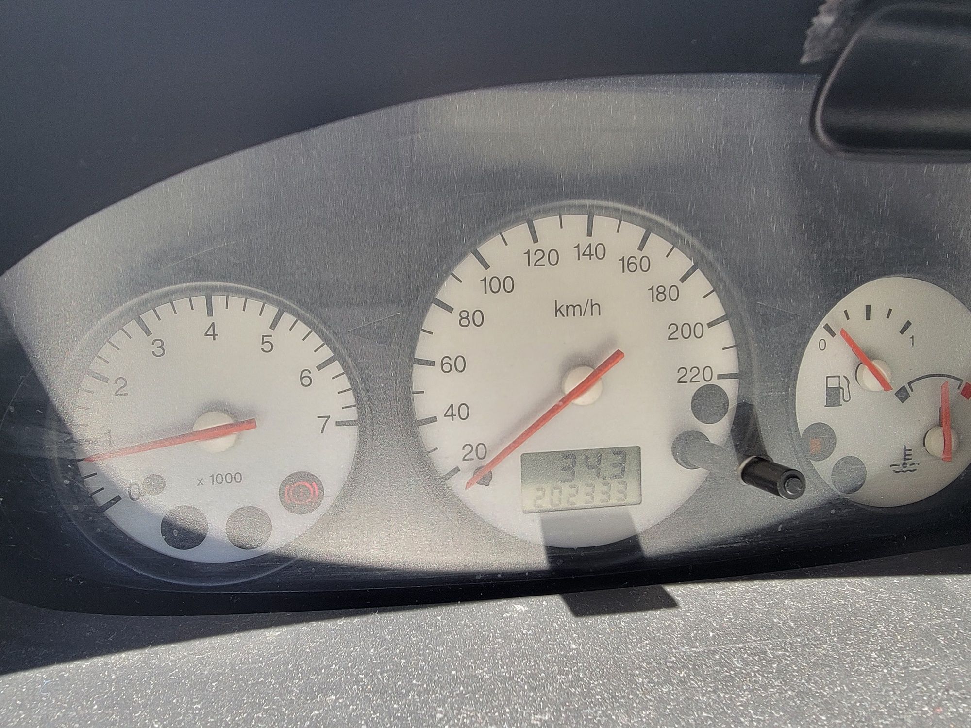 Vendo Ford Fiesta 2000
