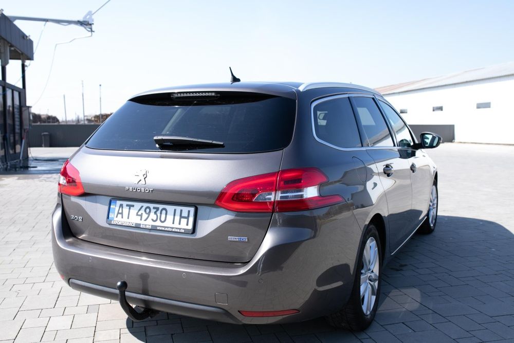 Peugeot 308 /2.0 /автомат