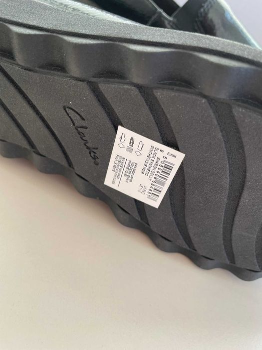 МЕГА зручні туфлі лофери Clarks