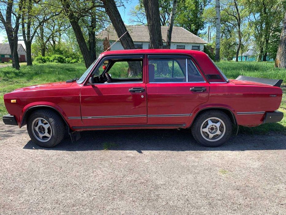 ВАЗ 2107 1.3 1988