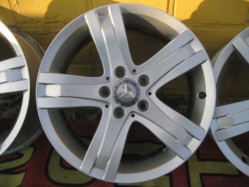 Mercedes R17 7.5J 5X112 ET47.5 Dia 66.6 Привезені з Німеччини
