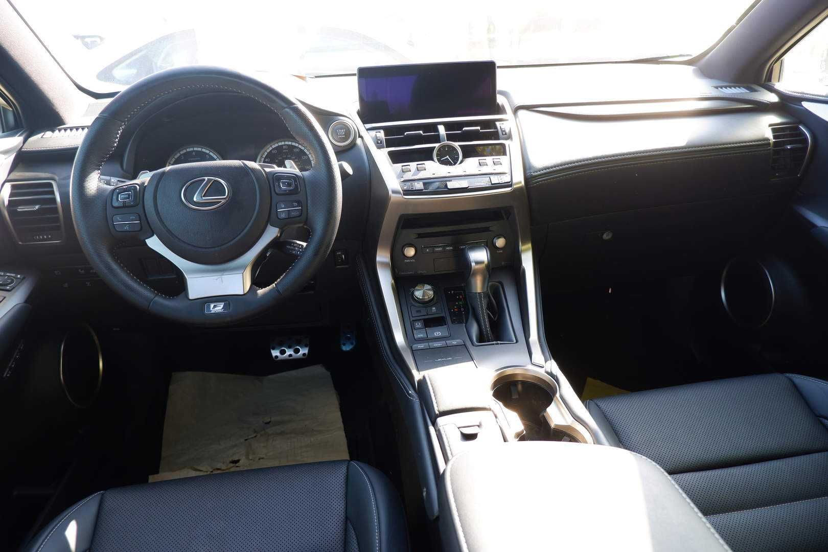 Lexus Nx 300 Base 2021