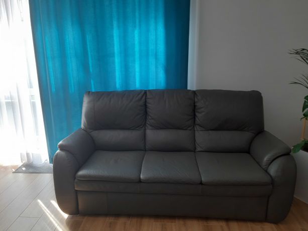 Skórzana kanapa + 2 pufy