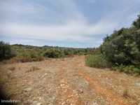 Terreno rústico junto à A22 na Mexilhoeira Grande, Algarve