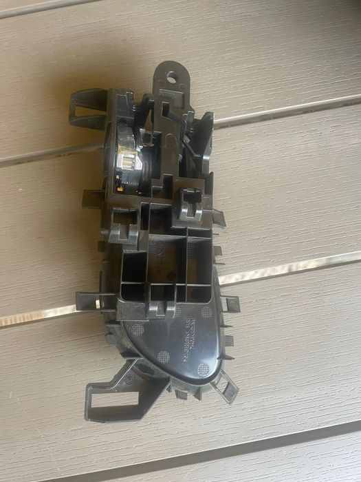 Ручка внутрішня права задня до Ніссан рог