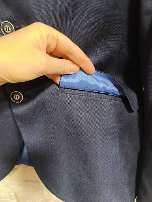 Шкільний костюм 10- 11 років