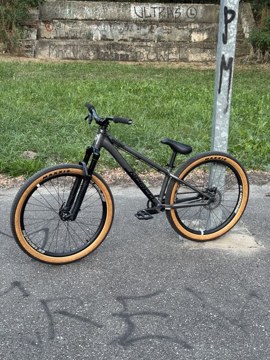 Norco Rampage roz. M (Dirt, Slope)