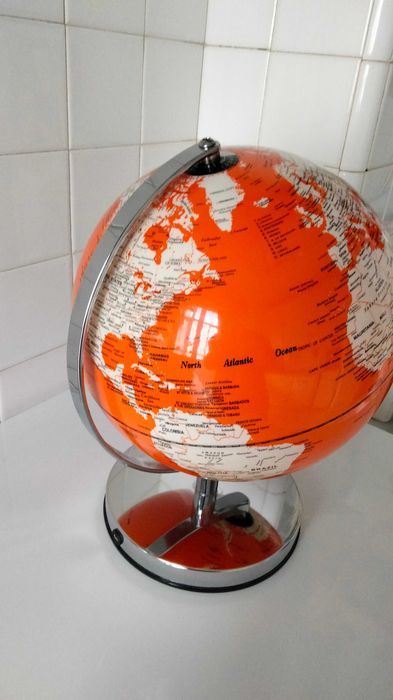 Globo terrestre vintage