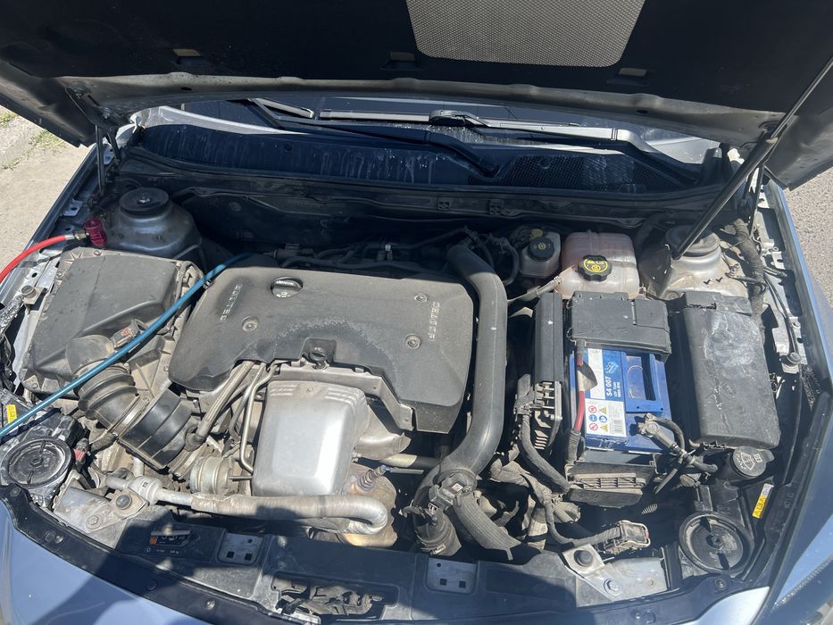 Opel insignia 2.0 turbo 2015 офіційна оригінальний пробіг