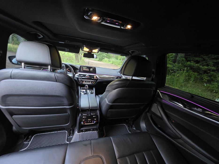 Аренда авто з водієм bmw 540d