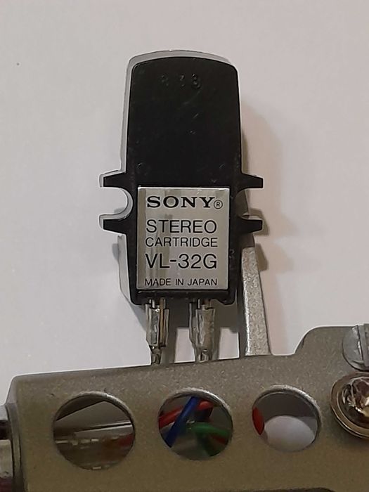 Продам головку звукоснимателя Soni Dual.