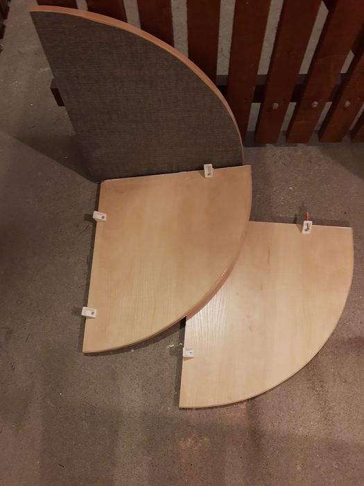 Półokrągłe półki