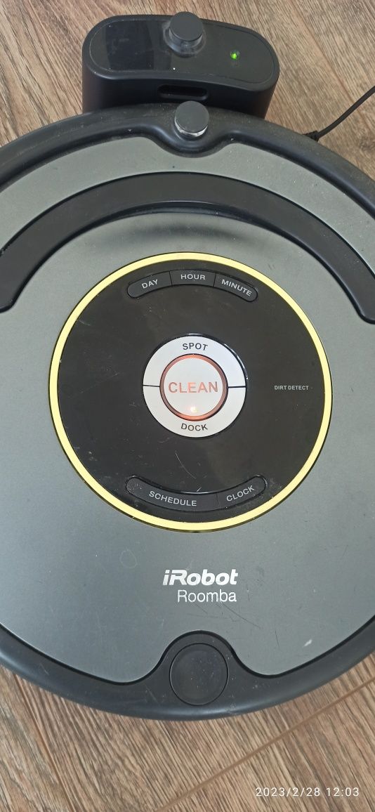 iRobot Roomba 651
В наличии