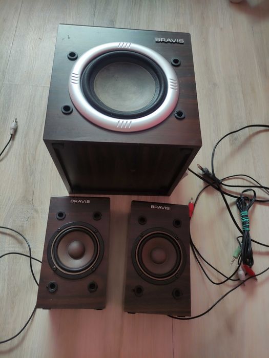 Акустична система Bravis U15