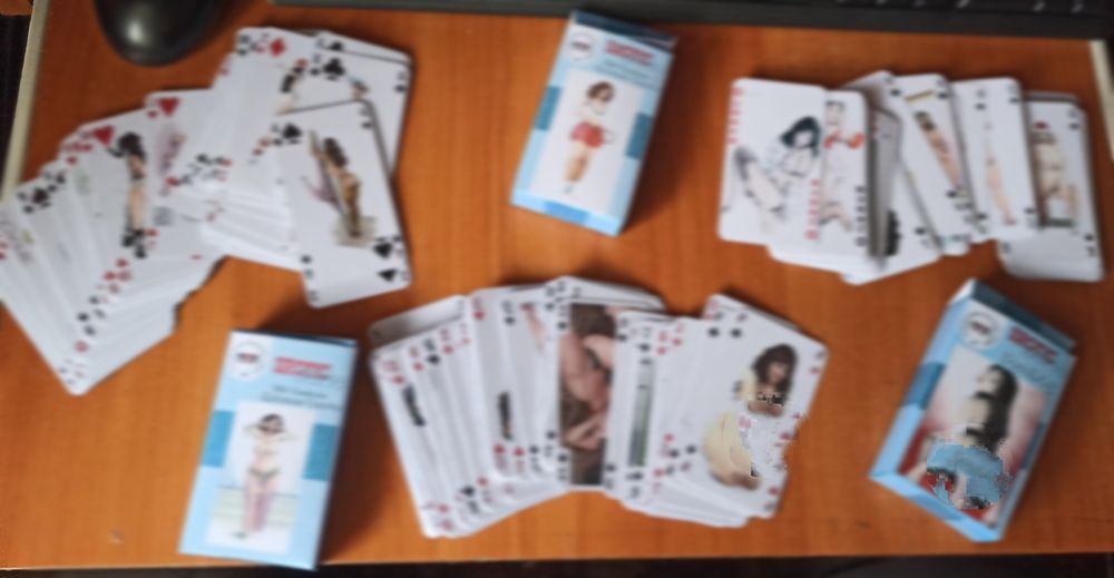 Девушки карты эротика игральные