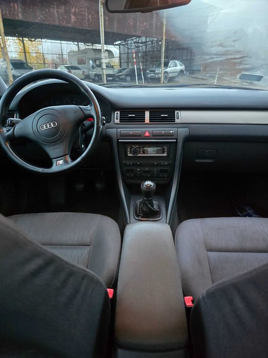 Audi a6c5 1.8T 1999r .