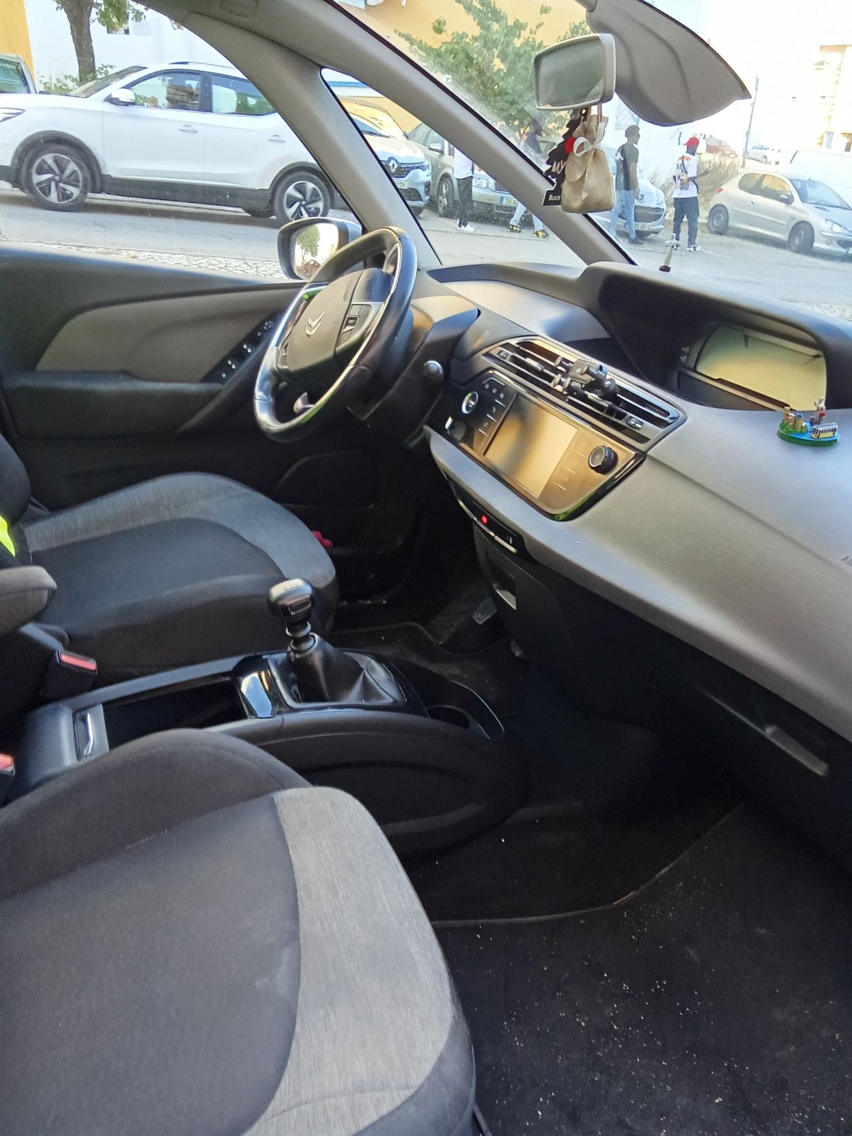 Citroen C4 Spacetourer 7 lugares 13.000