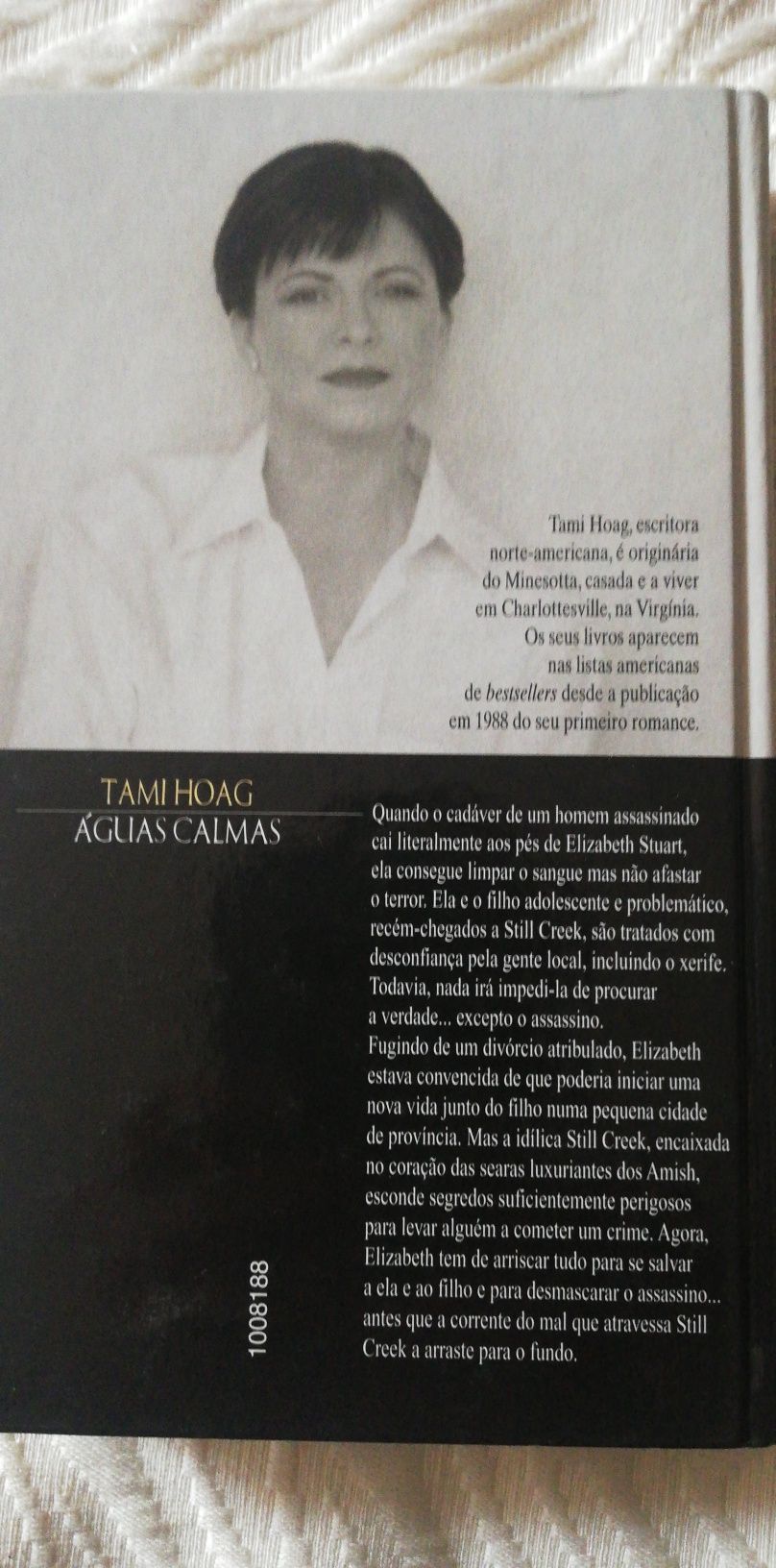 Águas calmas, de Tami Hoag