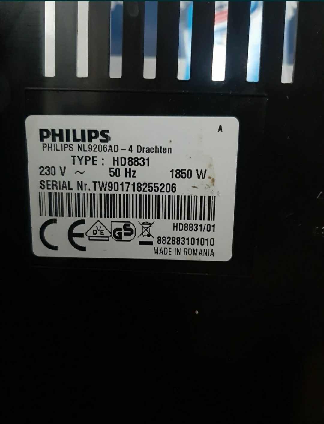 Philips HD8831 ekspres do kawy ziarnistej i sypanej
