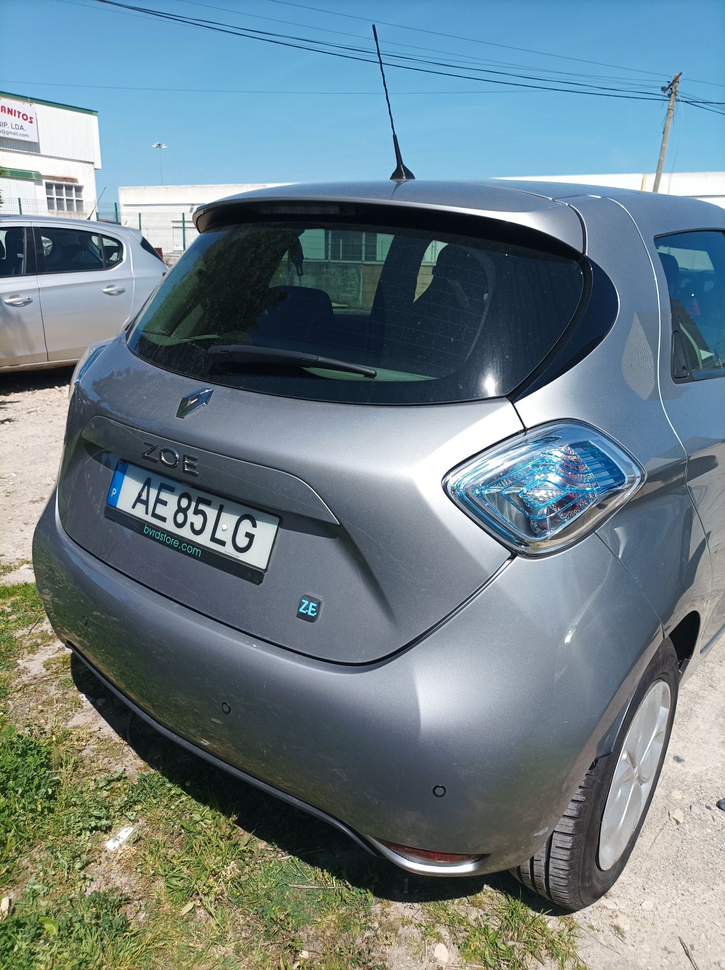 Renault zoe 22 kWh 2016 bateria própria ( com comprovativo RCI bank)