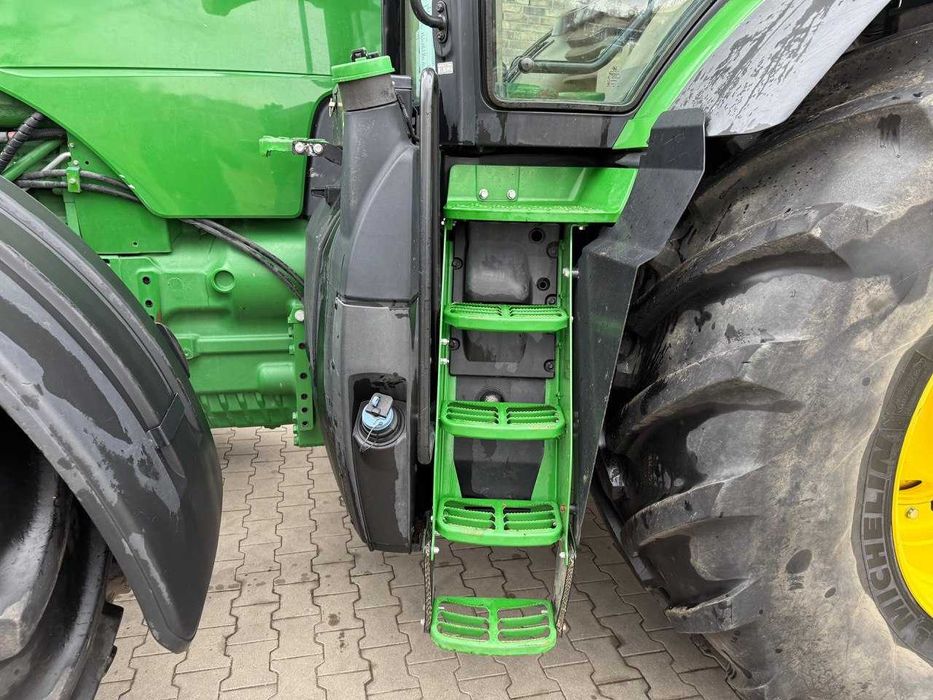 Трактор JOHN DEERE 8370R 2017 рік, 3100 мото/год